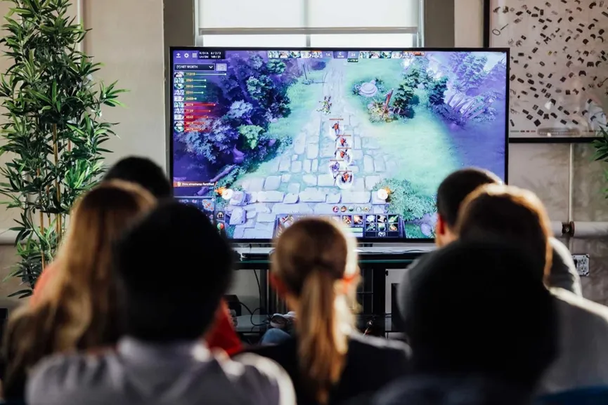 ȫ��˫��SOTA�����ԿƼ�ר�д�ģ�� Mano����GUI���ܲ�����ʱ��